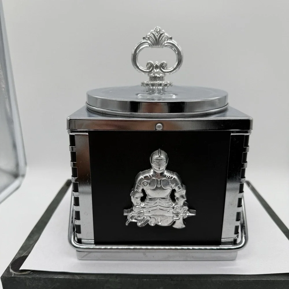 Medieval Knight & Coat Of Arms Ice Bucket Man Cave Barware Retro